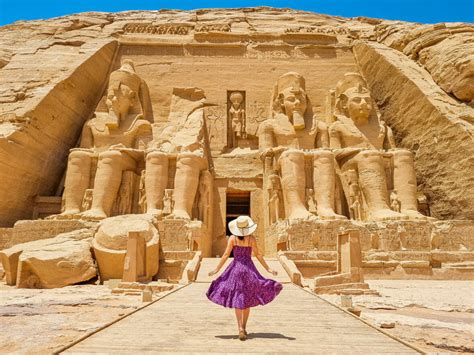  Abu Simbel: Bí ẩn Những Đền Thánh Khổng Lồ Trên Bờ Hồ Nasser